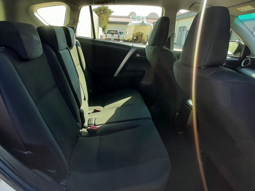 Toyota RAV 2.0 GX A/T in Namibia