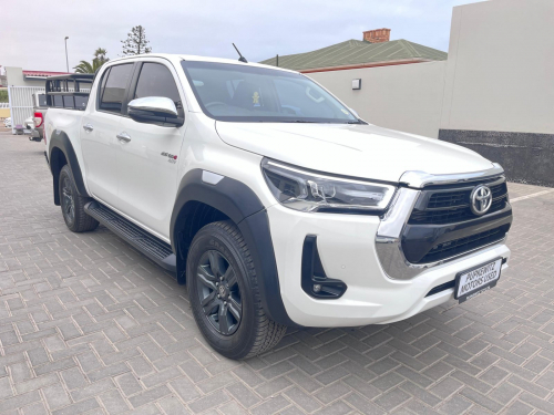 Toyota HILUX 2.8 GD6 4X4 DC A/T SRX in Namibia