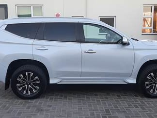 Mitsubishi PAJERO SPORT 2.4d 4x4 a/t in Namibia
