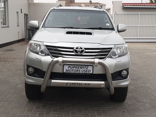 Pre-owned Toyota FORTUNER 3.0D4D 4X4 M/T for sale in 
