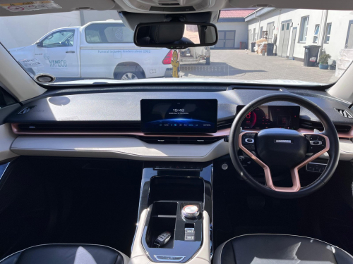 Haval H6 2.0T S/LUX 4C4 DCT in Namibia