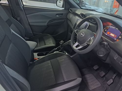 Nissan MAGNITE  1.0 ACENTA MANUAL in Namibia