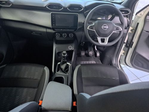 Nissan MAGNITE  1.0 ACENTA MANUAL in Namibia