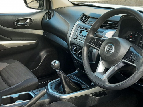 Nissan NAVARA 2.5D SE+ 4X2 D/CAB MANUAL in Namibia
