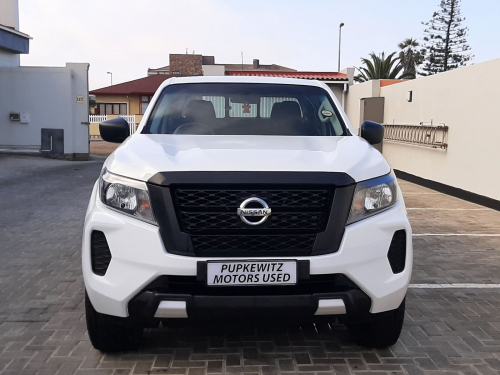 Pre-owned Nissan NAVARA 2.5D SE+ 4X2 D/CAB MANUAL for sale in 