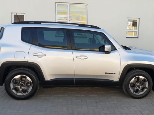 Jeep RENEGADE 1.6 E-TORQ LINGITUDE in Namibia