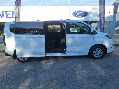 Ford Tourneo Custom 2.0Trend 8AT LWB Bus in Namibia