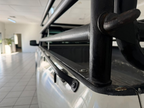 Ford Ranger 2.5 TD Hi-Trail XL P/U S/C M/T 4x4 in Namibia