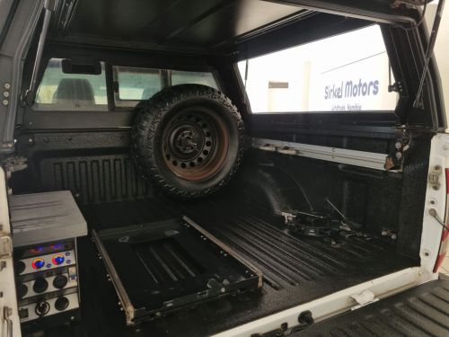 Nissan Navara Pro-4X 4x4 D/C P/U in Namibia