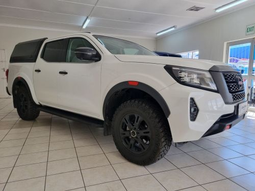 Nissan Navara Pro-4X 4x4 D/C P/U in Namibia