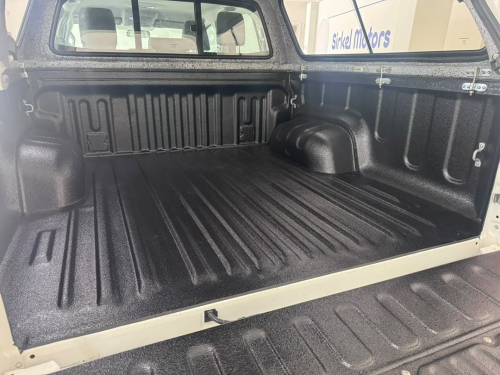 Toyota Toyota Hilux 2.4 GD6 Raider 4x4 P/U D/C A/T Diesel in Namibia