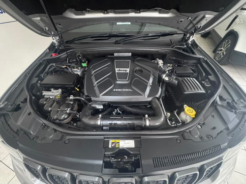 Jeep Grand Cherokee 3.0L V6 Trailhawk in Namibia