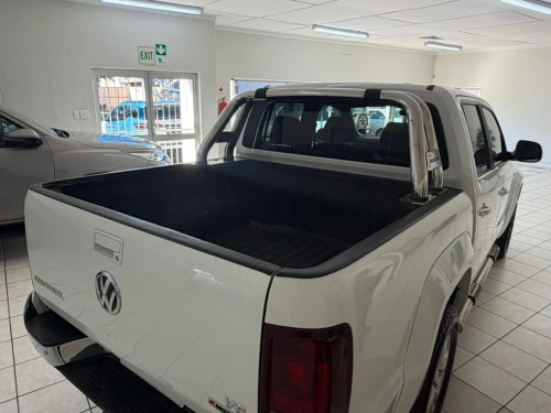 Volkswagen Amarok V6 3.0 TDI Hi-Line 4Motion in Namibia