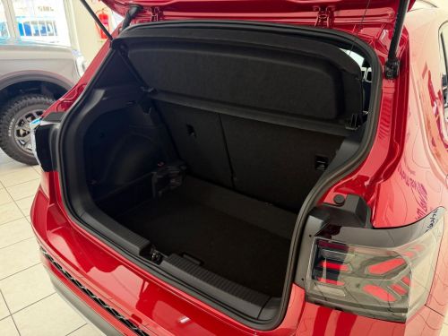 Volkswagen T-Cross 1.0 TSI R-Line DSG in Namibia