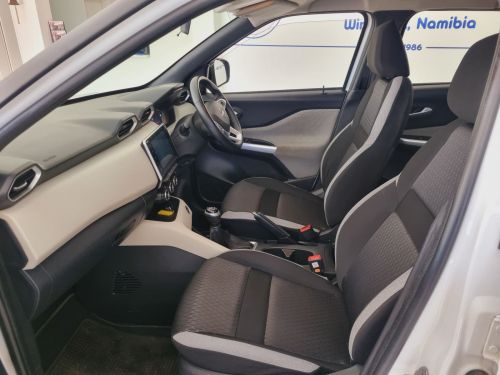 Nissan Magnite 1.0T Acenta in Namibia