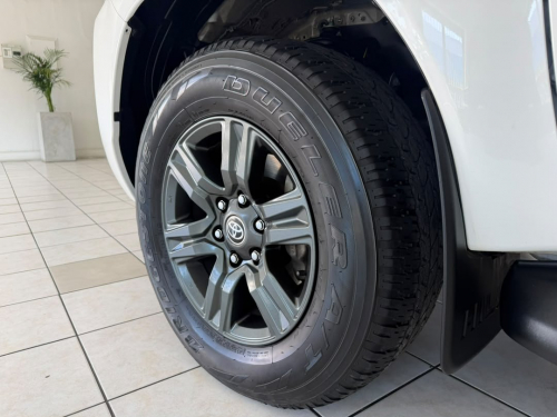 Toyota HIlux Raider 2.4 GD-6 4x4 A/T in Namibia