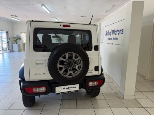 Suzuki Jimny GLX 4x4 A/T in Namibia