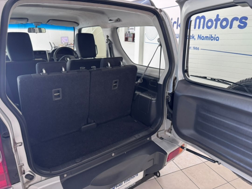 Suzuki Jimny 1.3 4x4 M/T in Namibia