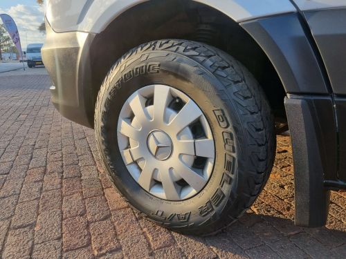 Mercedes-Benz Sprinter 315 CDI Camper in Namibia