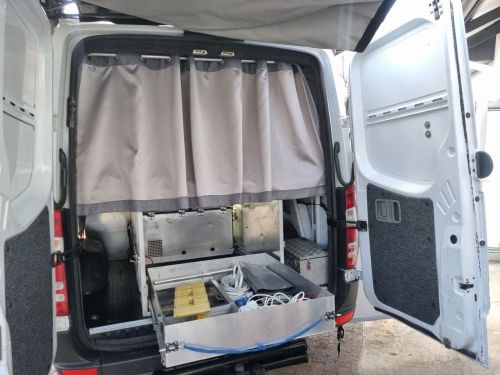Mercedes-Benz Sprinter 315 CDI Camper in Namibia