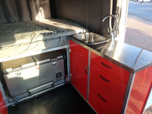 Mercedes-Benz Sprinter 315 CDI Camper in Namibia