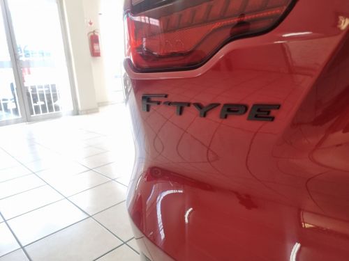 Jaguar F-Type 2.0 T RDynamic 221KW in Namibia