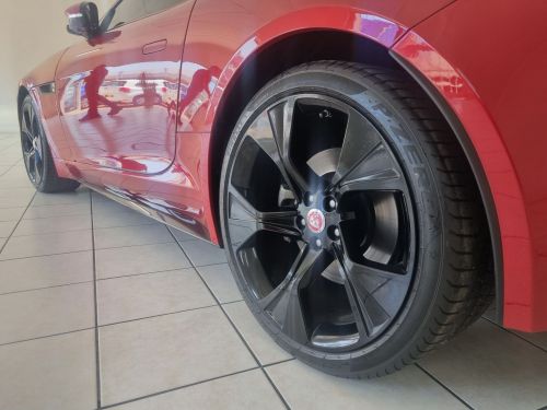 Jaguar F-Type 2.0 T RDynamic 221KW in Namibia