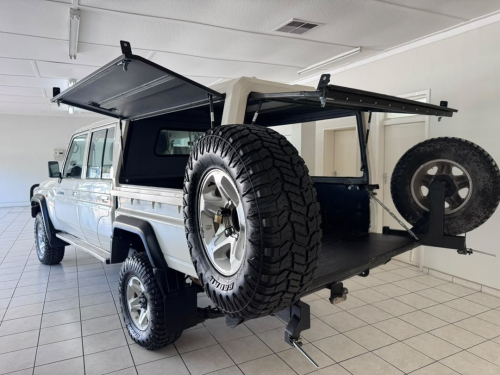 Toyota Land Cruiser 79 4.2 P/U D/C Diesel in Namibia