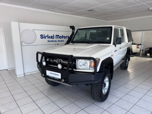 Pre-owned Toyota Land Cruiser 79 4.2 P/U D/C Diesel for sale in 