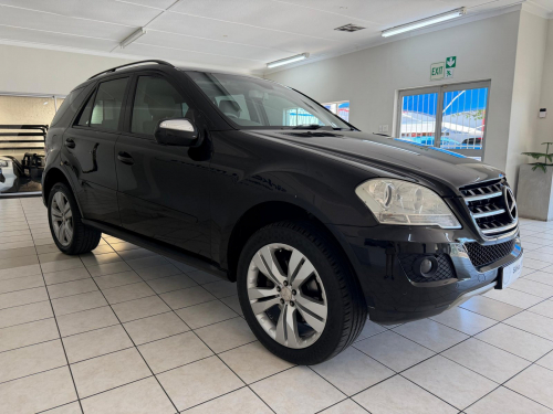 Mercedes-Benz Mercedes-Benz ML 320 CDI 4x4 AT Diesel in Namibia