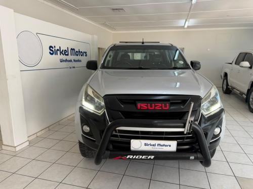 Isuzu D-Max 250 X-Rider 4x4 D/C M/T in Namibia