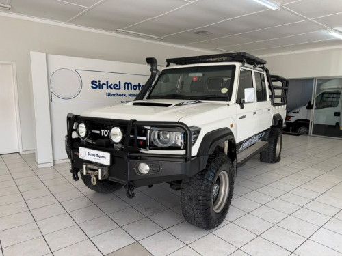 Used Toyota Land Cruiser 79 4.5D V8 4x4 P/U D/C M/T for sale in Windhoek