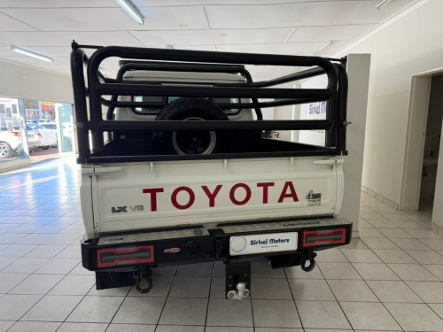 Toyota Land Cruiser 79 4.5D V8 4x4 P/U D/C M/T in Namibia