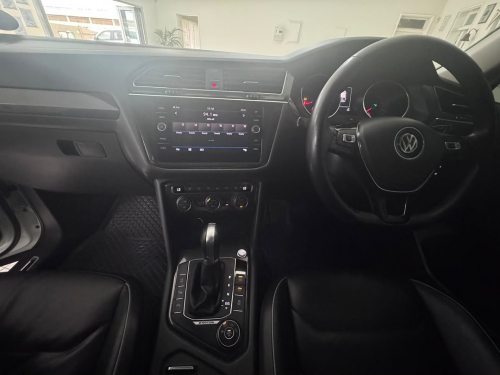 Volkswagen Volkswagen Tiguan Allspace 2.0 TSI H/Line 4Mot DSG (162KW) A/T Petrol in Namibia