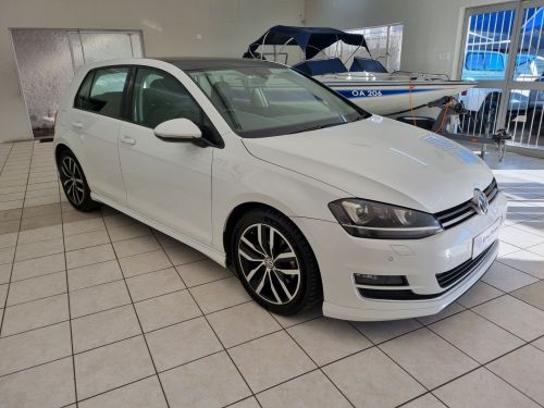 Volkswagen Golf 7 GT TSI DSG in Namibia