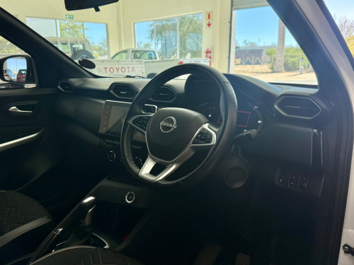 Nissan Magnite 1.0T Acenta Plus CVT in Namibia