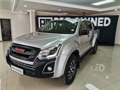 Isuzu Dteq 250 XRIDER 4x4 D/C in Namibia
