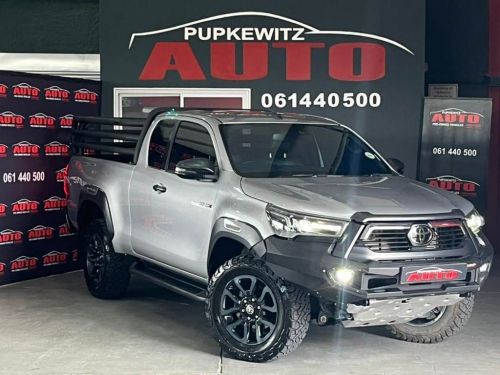 Pre-owned Toyota Hilux Extra Cab 2.8 GD-6 4x4 A/T for sale in 