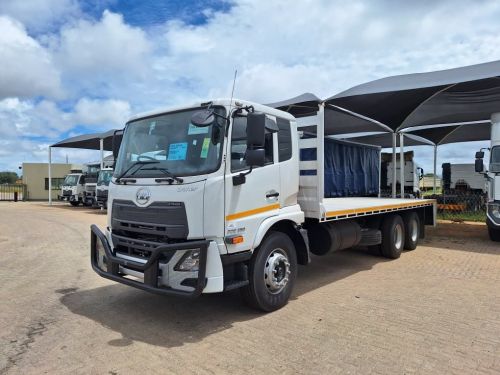 Pre-owned UD CRONER 6X2 H43 FLAT DECK BODY PDE 250 for sale in 