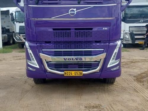 Volvo FH 440 6X4 TRACTOR in Namibia