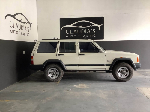 Chrysler Cherokee in Namibia
