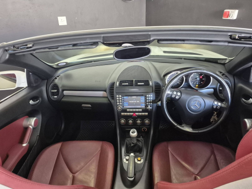Mercedes-Benz SLK200 in Namibia