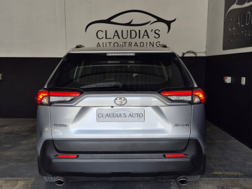Toyota Rav4 2.0GX CVT A/T in Namibia