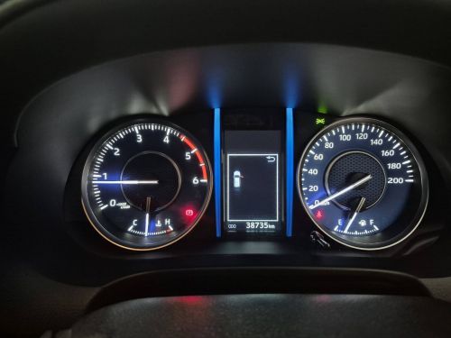 Toyota Fortuner GD-6 2.4l manual 4x2 in Namibia