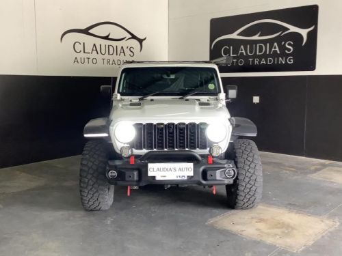 Pre-owned Jeep WRANGLER JL SPORT 3.6 V6 A/T for sale in 