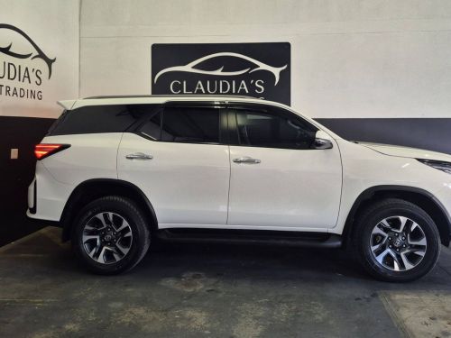 Toyota Fortuner GD-6 2.4l manual 4x2 in Namibia