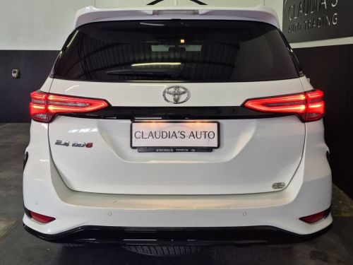 Toyota Fortuner GD-6 2.4l manual 4x2 in Namibia