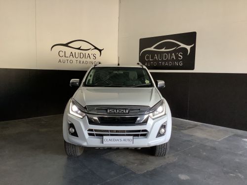 Pre-owned Isuzu D-Max 300 LX 4x4 A/T for sale in 