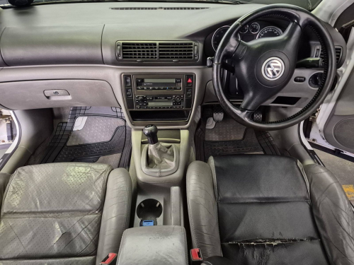 Volkswagen Passat 1.8T manual in Namibia