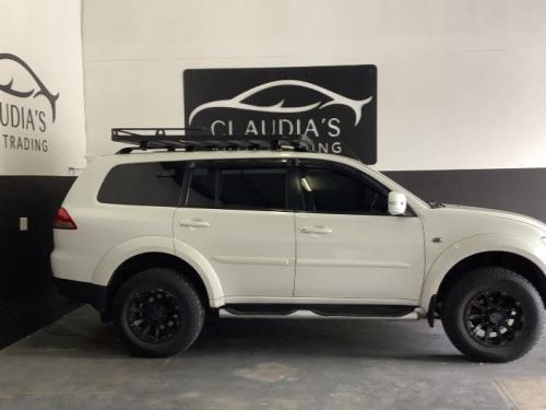 Mitsubishi Pajero Sport 2.5D 4x4 A/T in Namibia